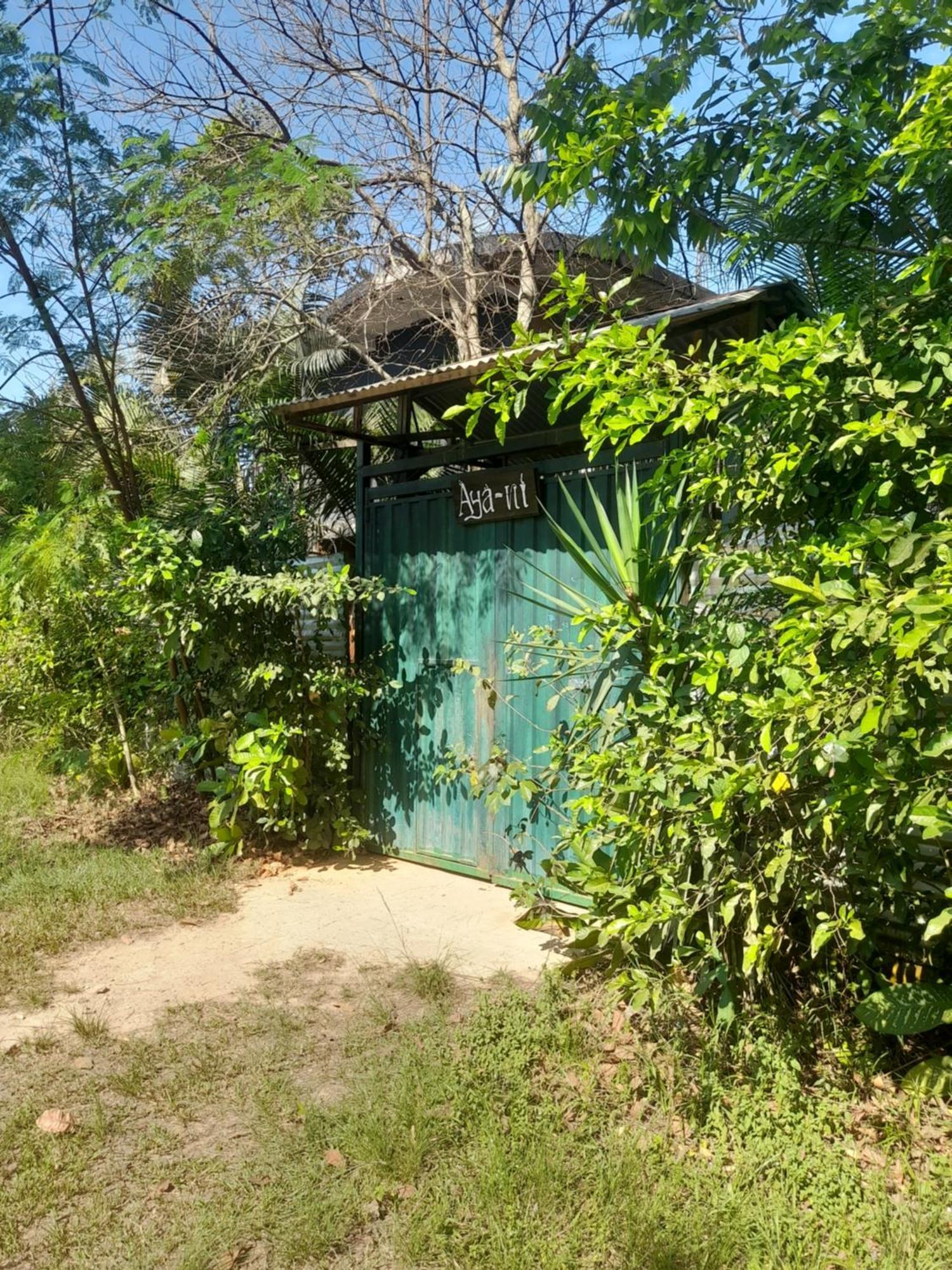Aya Ni Hotel Pucallpa Kültér fotó